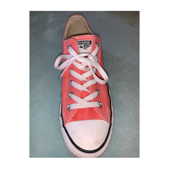 Converse - Picture 3 of 5